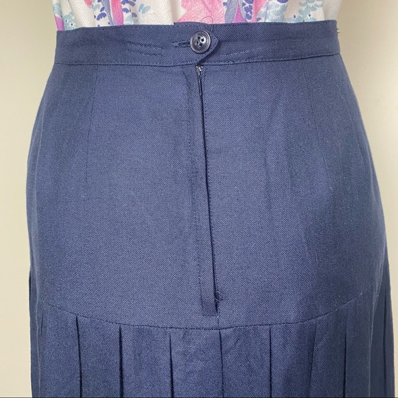 Vintage Sassco Pleated Skirt - Picture 7 of 10